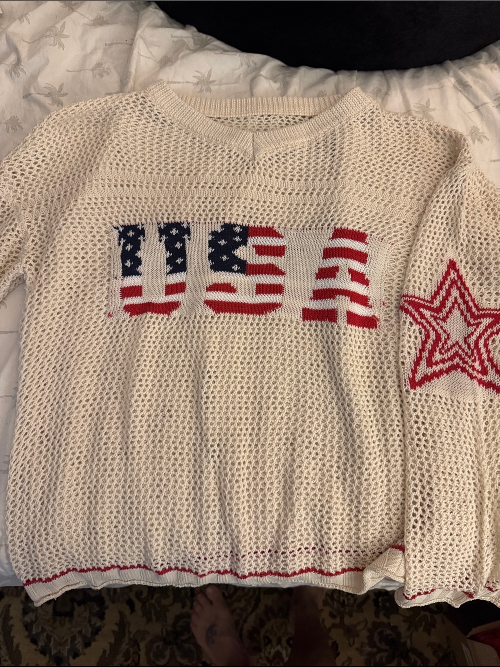 SHEIN Cream Open-Knit USA Flag Crew Sweater with Red Star